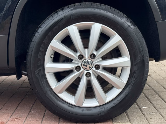 Volkswagen Tiguan 2.0TDI*4x4*Aut.*Leder*Pano*Xenon*Kamera* - foto 9