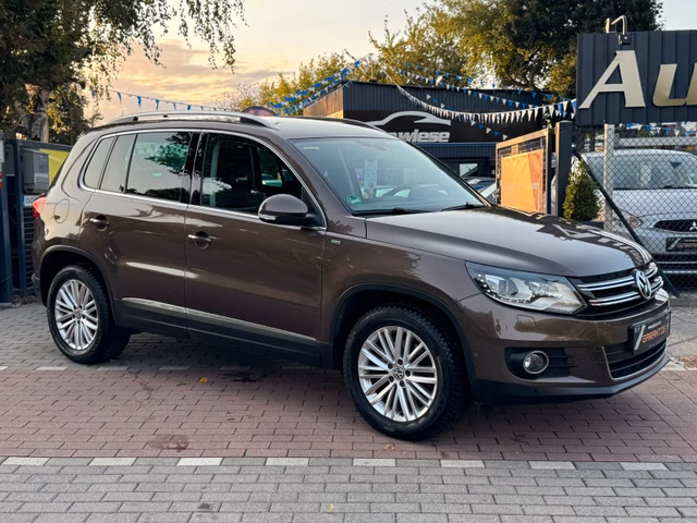 Volkswagen Tiguan Cup Sport & Style 1.4TSI*Navi*Xenon*Shz* - bilder 1
