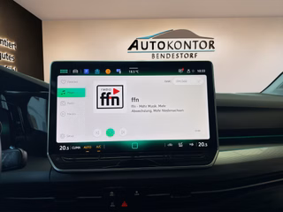 Volkswagen Golf VIII 2.0 TDi Autom Style LED Kamera Virtual ACC - photo 11