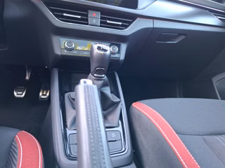 Skoda Scala 1.5 TSI Monte Carlo KLIMA / NAVI / AHK / PANORAMA - foto 9