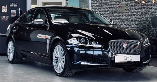 Jaguar XF 3.0 V6 S KAMERA|NAVI|SHZ|TEMP.|KEYLESS|MFL Gebrauchtwagen Kaufen | EZ 11/2013 | Preis 14.990 €