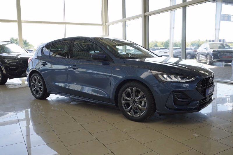Ford Focus ST-Line X 1,5 115PS aAHK/Navi/Kamera/Winterp.   **
