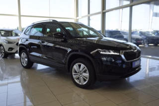 Skoda Karoq 1,5TSI DSG Navi/Kamera/LED/ACC/Winterp.  **