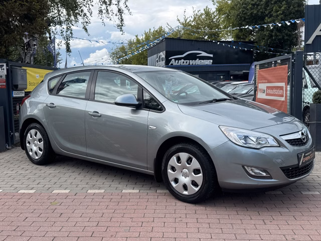 Opel Astra J 1.4 Lim*Edition*Klima*Tempomat*Allwetter - foto 1