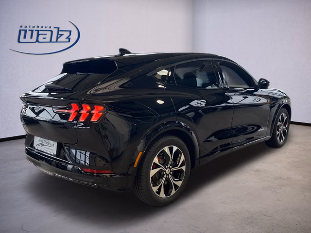 Ford Mustang Mach-E AWD VOLLAUSSTATTUNG - foto 2