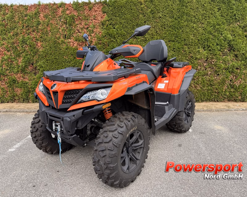 CFMOTO CFORCE 1000 DLX EPS 4x4, AHK, Seilwinde, LOF