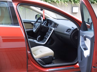 Volvo S60 Momentum 2.0 D3 Automatik Leder - photo 12