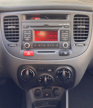 Kia Rio 1.4 Vision  TÜV + ÖLWECHSEL NEU - foto 4