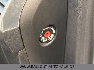 Ford S-Max Titanium*2.HAND*KLIMA*NAVI*AHK*LED*TOT*SPU - photo 13