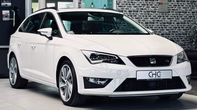 Seat Leon ST FR|PANO|ACC|NAVISHZ|PDC|MFL Gebrauchtwagen Kaufen | EZ 06/2015 | Preis 14.990 €