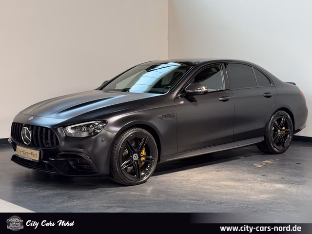 Mercedes-Benz E 63S AMG 4M+ PERF.SITZ+360°+PANO+MULTIBEAM Gebrauchtwagen Kaufen | EZ 03/2022 | Preis 84.999 €