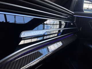 Audi SQ8 4.0 TFSI quattro B&O / 360°CAM / SOFT-CLOSE / ACC - foto 33