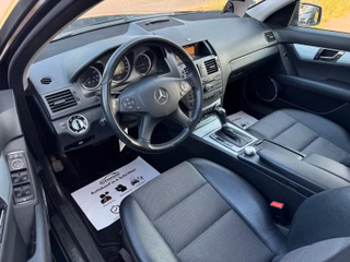 Mercedes-Benz C 220T AVANTGARDE*Aut.*Leder*Xenon*PDC - foto 1