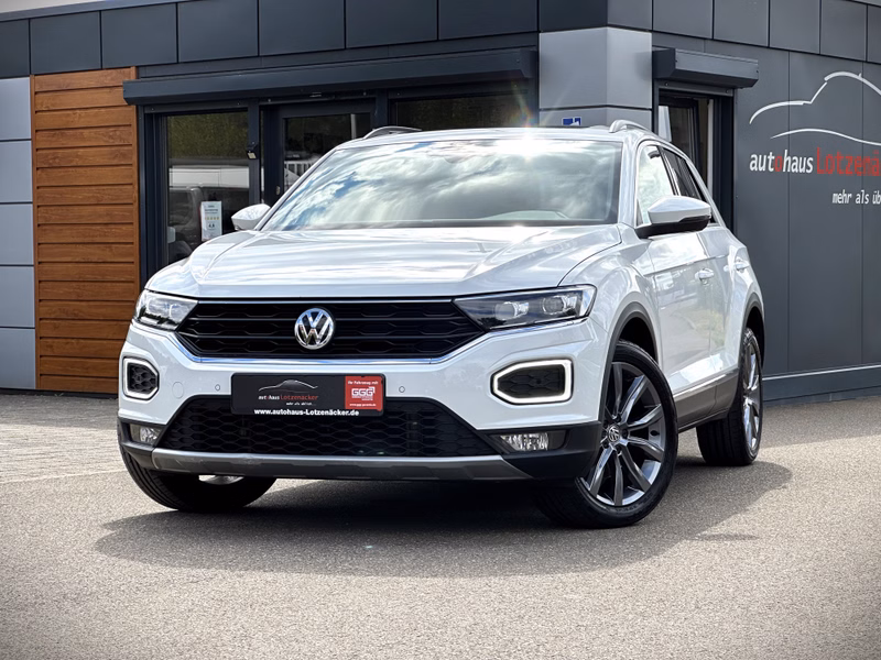 Volkswagen T-Roc Sport 1.5 TSI LED|CarPlay| RFK|Keyles|Pano