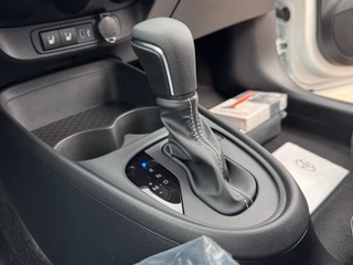 Toyota Aygo X Business Edition*Aut.*CarPlay*SHZ*CAM*4KM - foto 3