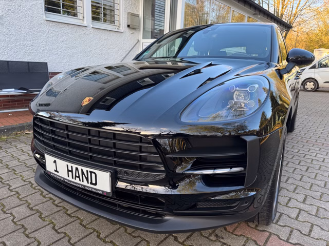 Porsche Macan/1.Hand/18.500km/Scheckheft/ Gebrauchtwagen Kaufen | EZ 10/2020 | Preis 49.999 €