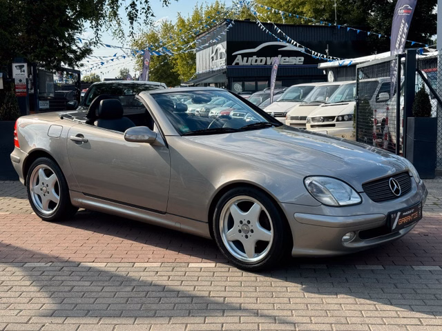 Mercedes-Benz SLK 200 - foto 1