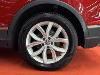 Volkswagen Tiguan Highline 1,4 TSI 4Motion OFFROAD/NAVI/AHK/KEYLESS/KAMERA - foto 3