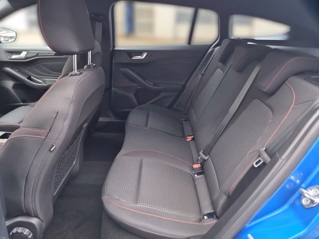 Ford Focus Turnier ST-Line +LED+KAMERA+WINTERPAKET+ - foto 10