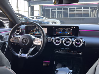 Mercedes-Benz A 35 AMG 4Matic Turbo MEMORY / SHZ / EDITION - foto 35