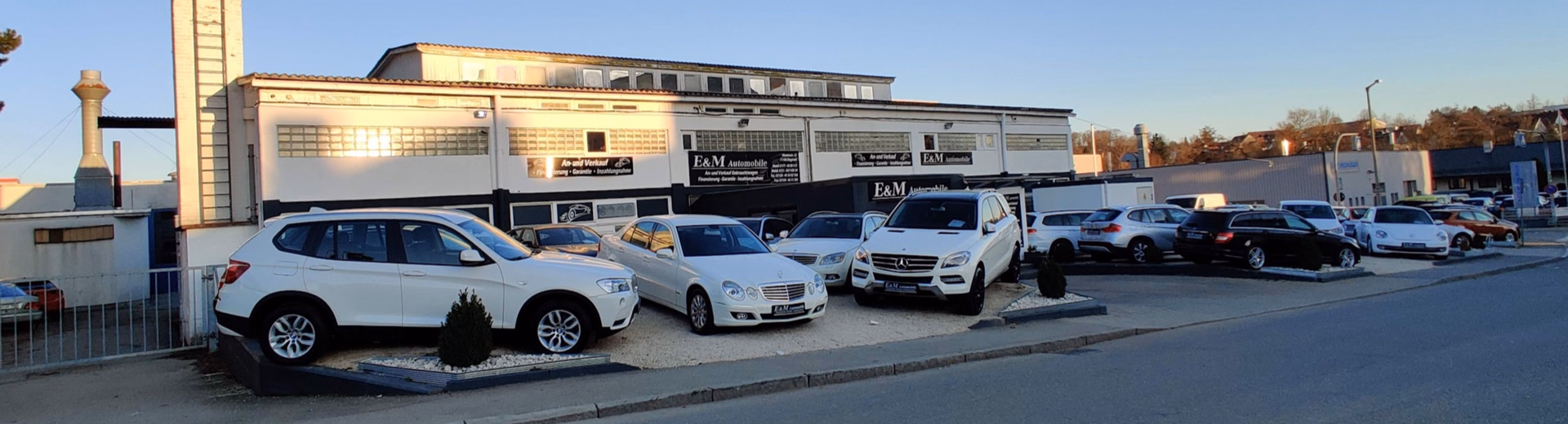E&M Automobile | Händler für exklusive Fahrzeuge