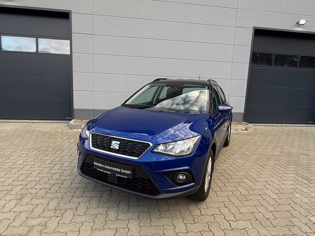 SEAT Arona Style AHK PDC Tempo SHZ AppleCar Klimauto - foto 1