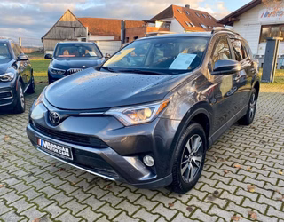 2017 Toyota RAV4 XLE AWD - photo 1