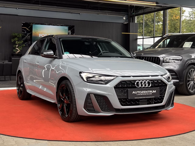 Audi A1 Sportback S-line PRE SENSE / TEMP / SPURWECHSEL / CAM 25 TFSI S line - foto 1
