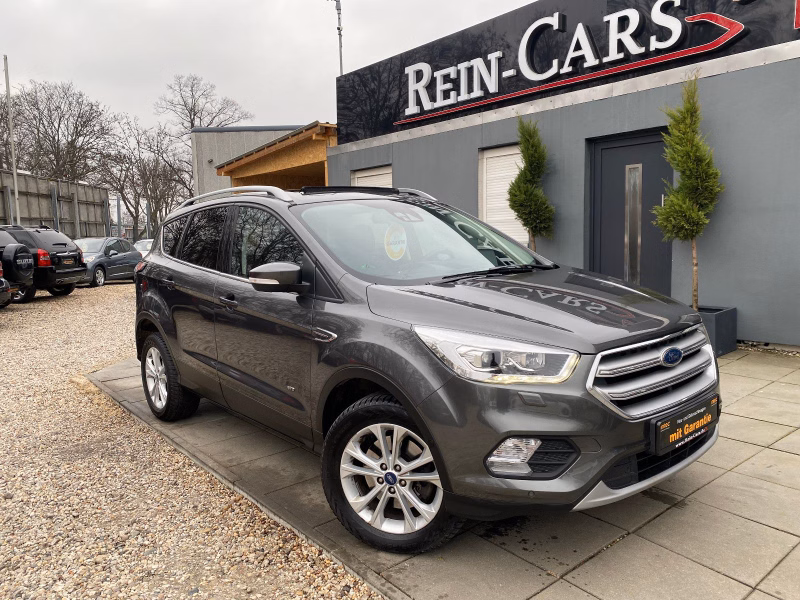 Ford Kuga Titanium 1.5/VOLL/LED/PANO/KEYLESS/AHK/CAM
