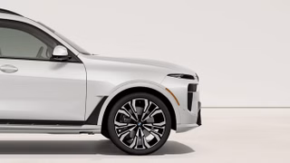 2027 BMW X7 xDrive40i - photo 4