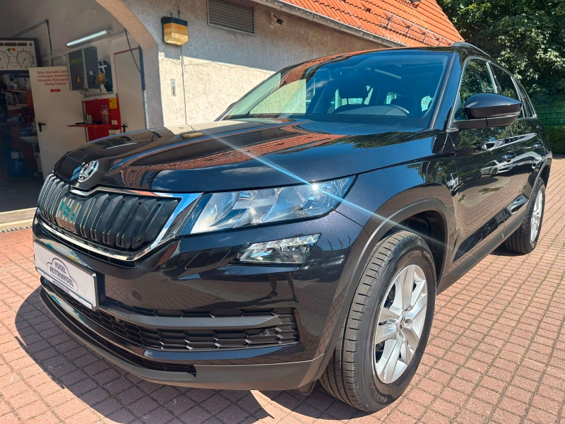 Skoda Kodiaq Ambition*7SITZE*PANO*ACC*AHK*LED*