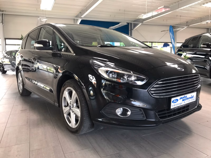 Ford S-MAX Titanium