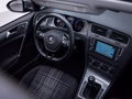 Daumennagel 11 - Volkswagen Golf VII 1.2TSI /PANO/NAVI/PDC/AHK/TEMP/