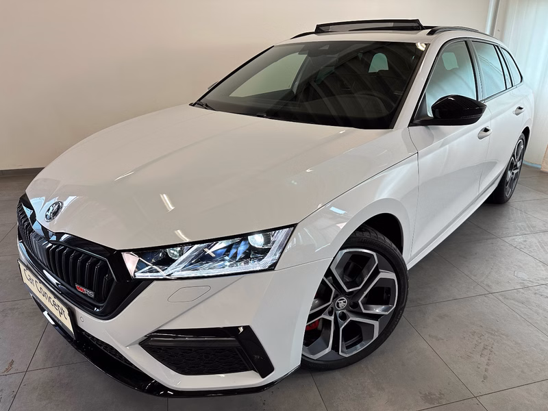 Skoda Octavia Combi RS TSI DSG PANO DCC 19"