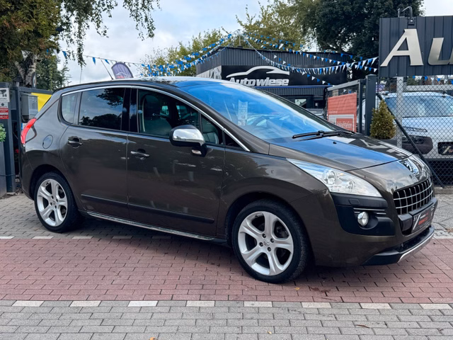 Peugeot 3008 Platinum Pano*Leder*Nav*HUD*ACC*AHK*Szhz* - foto 1