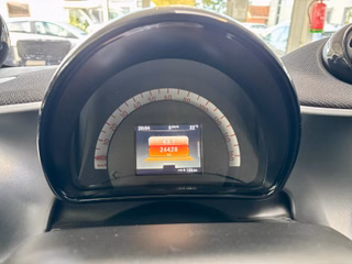 smart fortwo coupe electric drive/EQ Alu SHZ Tempomat - bilder 12