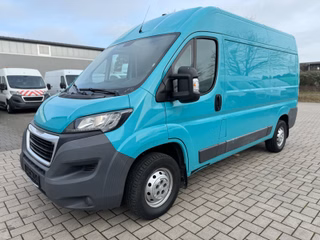 Peugeot Boxer Used vehicle for sale