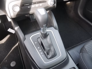 Ford Focus 1.0 MHEV Titanium X SHZ PANORAMADACH - foto 2