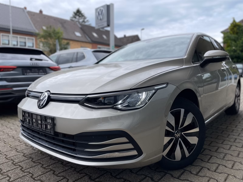 Volkswagen Golf VIII Move eTSI,AHK,ACC,Ass-Pak,GJR,App,KAM