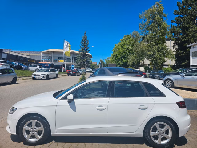 Audi A3 Sportback Automatik*NAVI*XENON*PDC*SHZ* - bilder 8