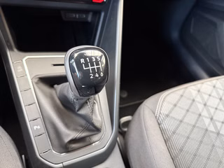 Volkswagen Taigo R-Line Sport LED Virtual Pano ACC - photo 20