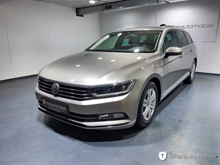 Volkswagen Passat Variant 2.0 TDI Highline R-Line Sport - photo 1