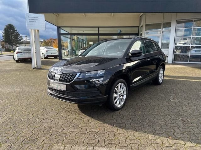 Skoda Karoq 1.6 TDI DSG Style, Alu, PDC, Panorama, ...