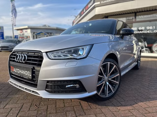 Audi A1 Sportback S line Plus, 1. Hand, DAB, Audi Sound-System - photo 1