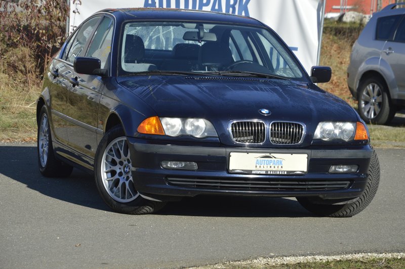 BMW 323i  1.Hand Sitzheizung