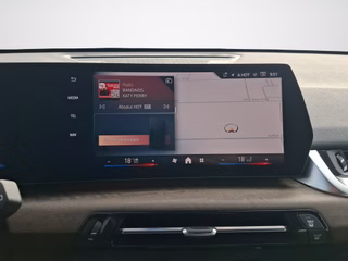 BMW X1 23 i xDrive Mild-Hybrid AUTOMATIK / AHK / NAVI / LED / SITZHEIZUNG - foto 8