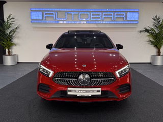 Mercedes-Benz A 250 e Panorama Navi - bilder 1