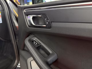 Porsche Macan 2.0 PANO/ACC/AHK/KAM/NAVI/MEMORY/21-ZOLL - foto 28