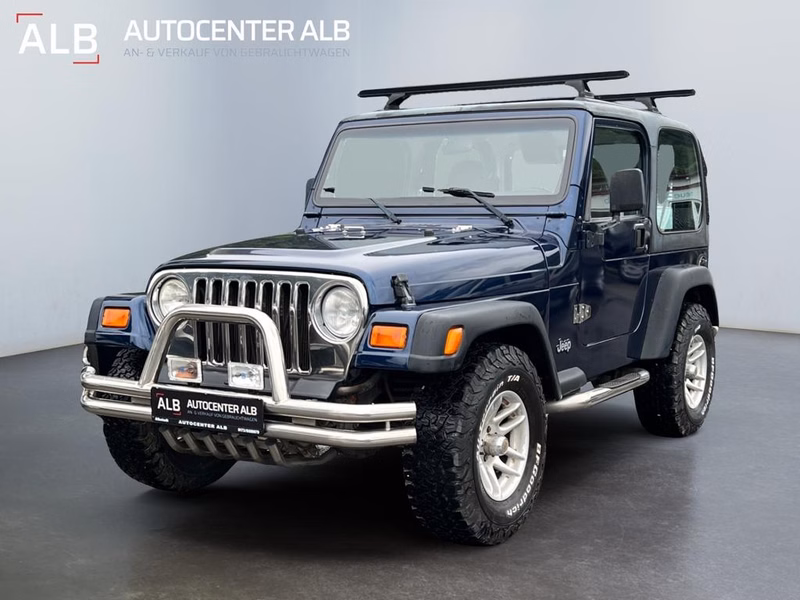 Jeep Wrangler 4.0 Sahara /4X4/HU NEU/RADIO/CD