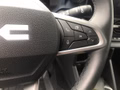 Dacia Duster III 1.6 l E-TECH Hybrid 140 Jorney Autom. TECHNIK-PAKET KLIMAAUTOMATIK TEMPOMAT - foto 12